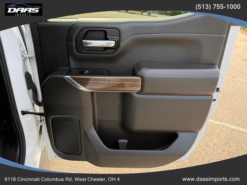 Used 2019 Chevrolet Silverado 1500 RST AWD/4WD image 36