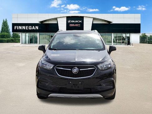 Used 2020 Buick Encore Preferred image 2