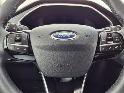 Certified 2022 Ford Escape SE w/ Convenience Package image 16