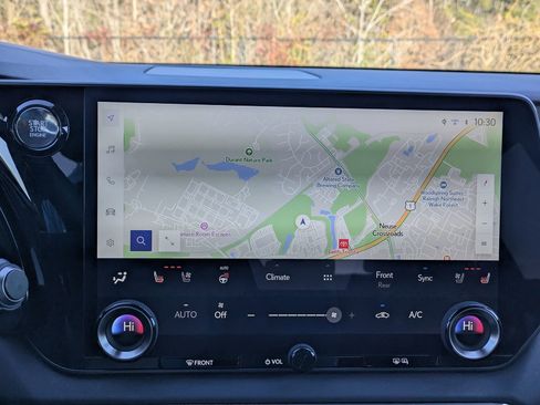 Used 2023 Lexus RX 350 w/ Luxury Package image 13