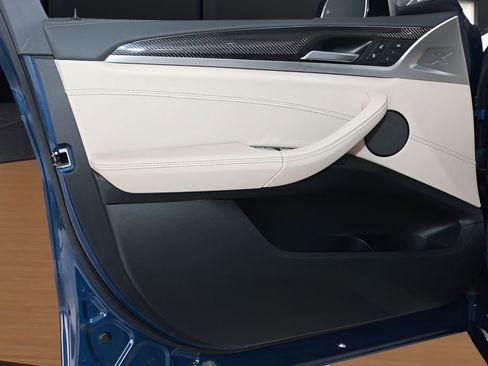 Used 2021 BMW X4 M40i w/ Executive Package image 21