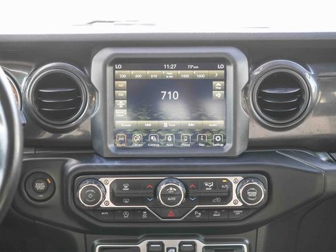 Used 2021 Jeep Wrangler Unlimited Sport image 13