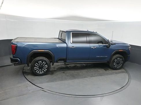 Used 2024 GMC Sierra 2500 Denali Ultimate AWD/4WD image 32