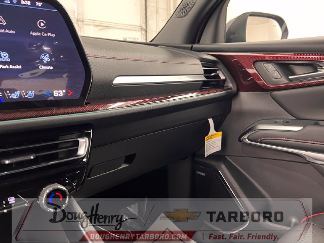 New 2027 Chevrolet Traverse RS w/ LPO, Floor Liner Package FWD image 44