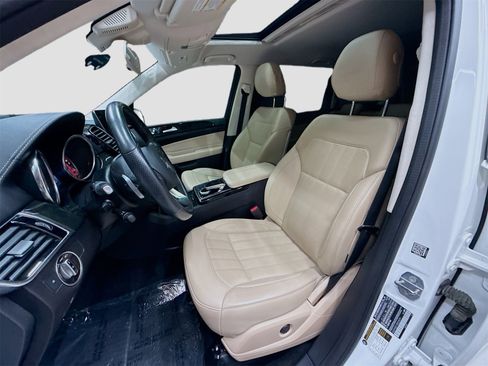 Used 2019 Mercedes-Benz GLS 450 4MATIC image 22