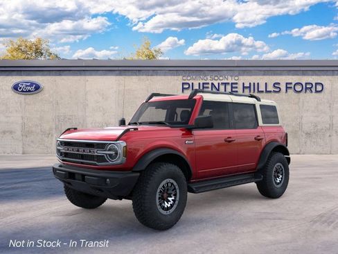 New 2026 Ford Bronco Outer Banks w/ Sasquatch Package AWD/4WD image 1