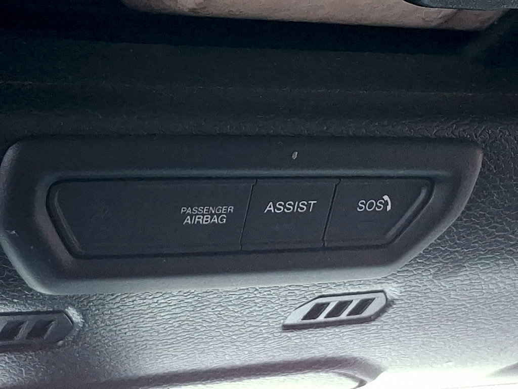 Used 2023 Jeep Wrangler Unlimited Sahara AWD/4WD image 24