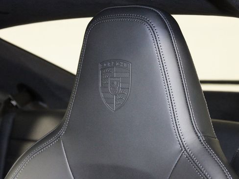 New 2026 Porsche 911 Carrera GTS image 21