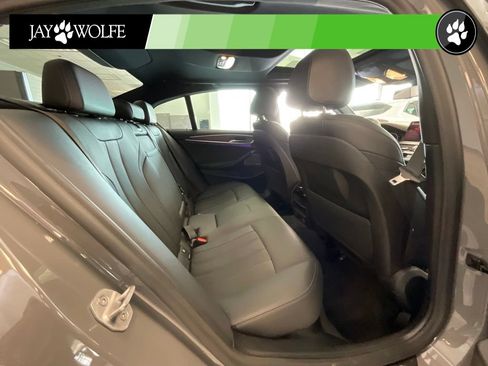Used 2021 BMW 530i xDrive w/ Premium Package AWD/4WD image 23