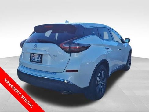 Used 2019 Nissan Murano S AWD/4WD image 2