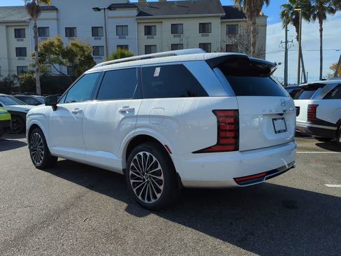 New 2026 Hyundai Palisade Calligraphy FWD image 3