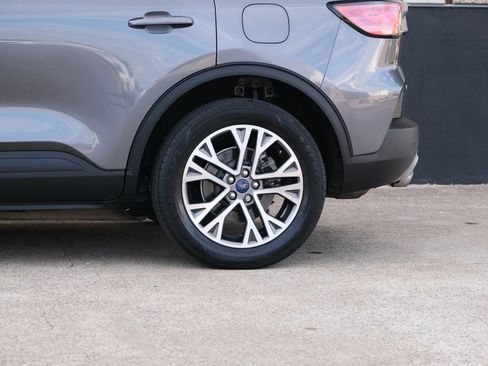 Used 2022 Ford Escape SEL FWD image 10