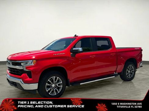 Used 2023 Chevrolet Silverado 1500 LT AWD/4WD image 2