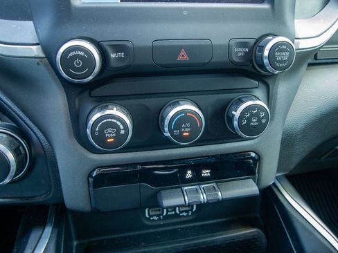 Used 2022 RAM 1500 Big Horn RWD image 17