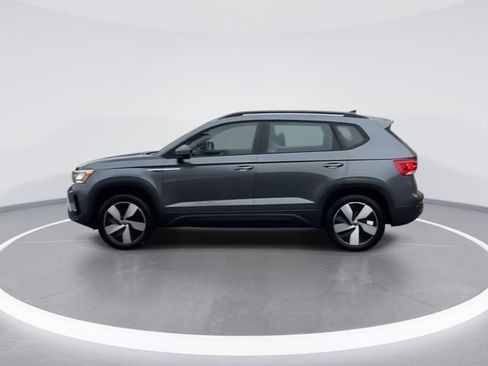 Certified 2024 Volkswagen Taos S image 5