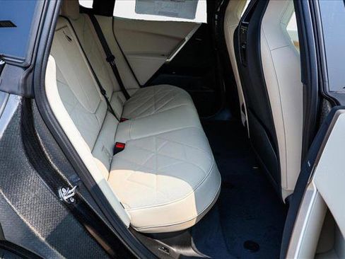 Used 2026 BMW iX xDrive60 image 24