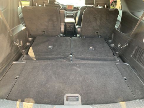 Used 2020 Ford Explorer Limited AWD/4WD image 12