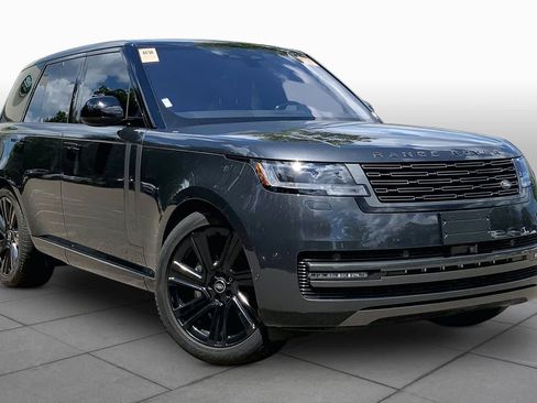 Used 2023 Land Rover Range Rover SE AWD/4WD image 3
