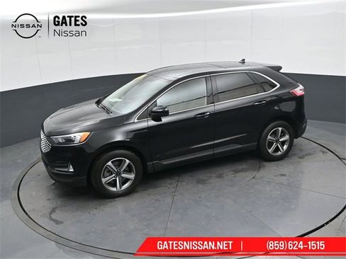 Used 2024 Ford Edge SEL w/ Convenience Package image 44