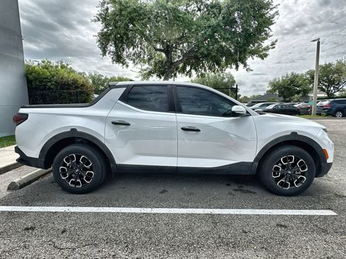 Used 2024 Hyundai Santa Cruz SEL AWD/4WD image 10