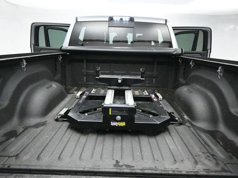Used 2020 RAM 3500 Limited AWD/4WD image 25