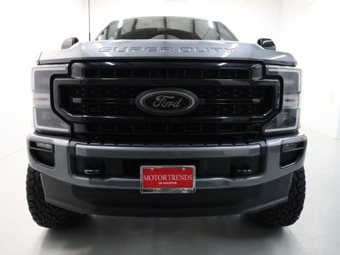 Used 2022 Ford F250 Lariat w/ Black Appearance Package image 65
