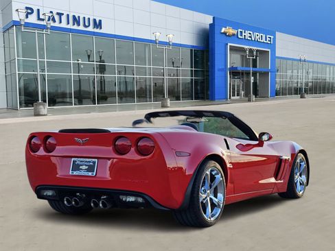 Used 2010 Chevrolet Corvette Grand Sport w/ Preferred Equipment Group RWD image 5