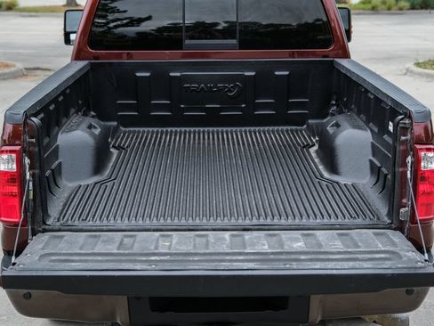 Used 2015 Ford F250 King Ranch w/ FX4 Off-Road Package AWD/4WD image 30