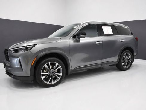 Used 2023 INFINITI QX60 Luxe AWD/4WD image 2