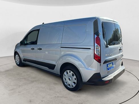 Used 2020 Ford Transit Connect XLT FWD image 4
