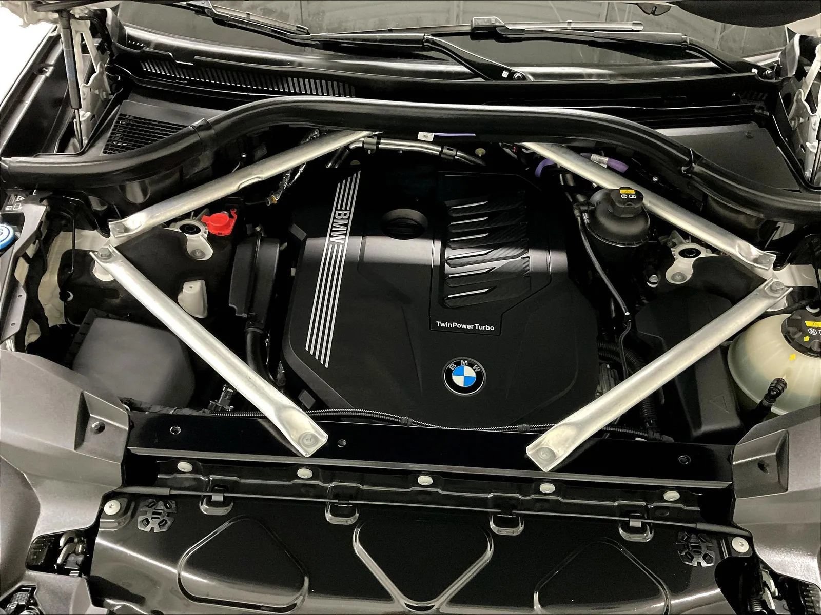 Used 2022 BMW X7 xDrive40i w/ Premium Package AWD/4WD image 37