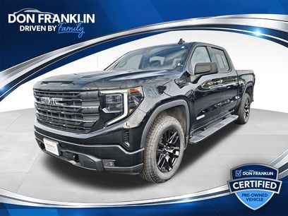Used 2024 GMC Sierra 1500 Elevation w/ LPO, Elevation Black Package