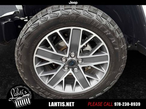 Used 2024 Jeep Wrangler High Altitude image 21