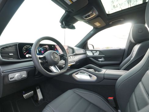 New 2026 Mercedes-Benz GLS 450 4MATIC image 41