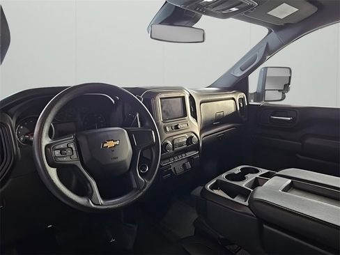 Used 2025 Chevrolet Silverado 2500 W/T w/ WT Convenience Package image 11