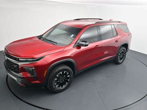 Used 2024 Chevrolet Traverse Z71 AWD/4WD image 28