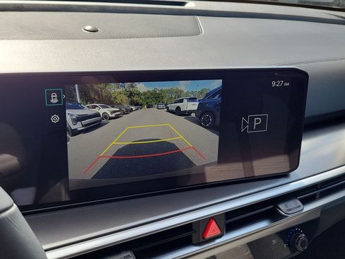 New 2026 Kia Sorento LX FWD image 31