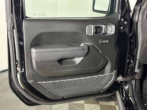 New 2026 Jeep Wrangler Rubicon AWD/4WD image 10