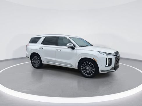 Used 2024 Hyundai Palisade Calligraphy AWD/4WD image 9