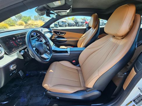 Used 2025 Mercedes-Benz CLE 300 4MATIC Coupe w/ AMG Line image 18