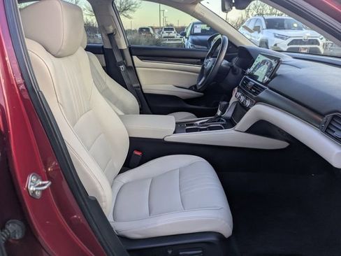 Used 2019 Honda Accord EX-L image 32