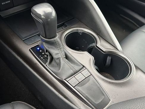 Used 2023 Toyota Camry SE image 31