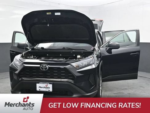 Used 2022 Toyota RAV4 LE w/ Carpet Mat Package (TMS) AWD/4WD image 53