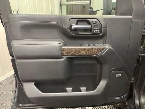 Used 2020 GMC Sierra 3500 Denali w/ Denali Ultimate Package image 8