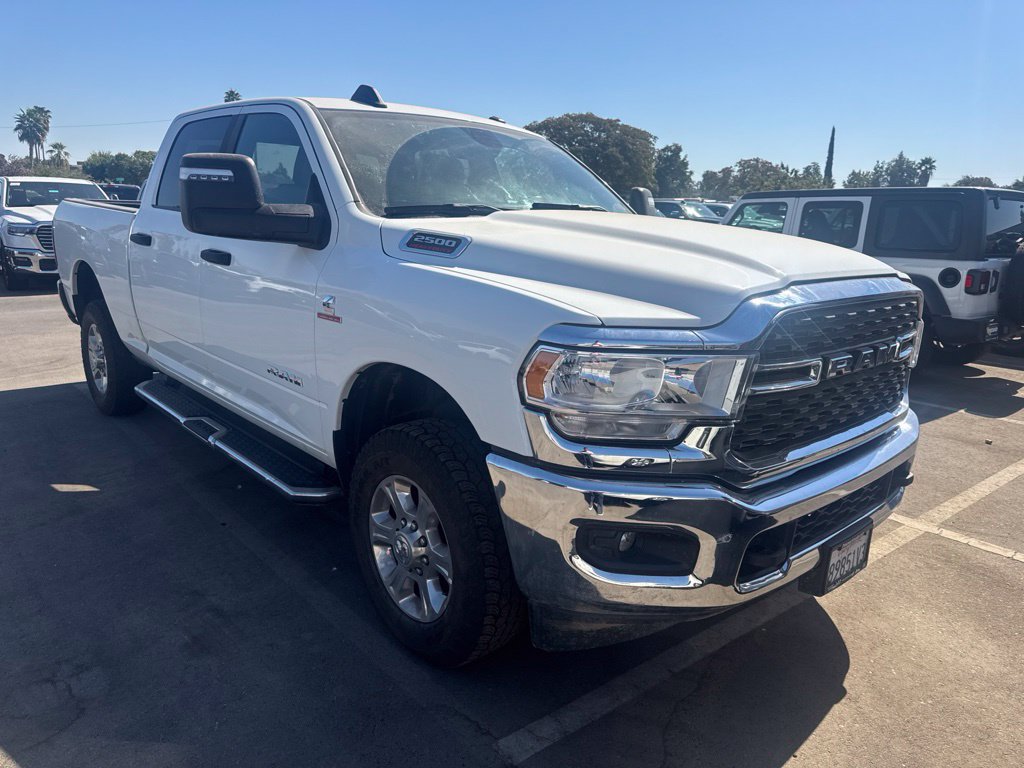 Used 2024 RAM 2500 Big Horn AWD/4WD image 1