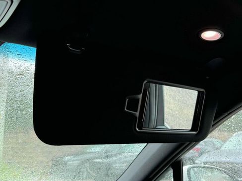 New 2026 Genesis GV70 2.5T Advanced image 32