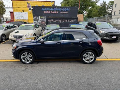 Used 2018 Mercedes-Benz GLA 250 4MATIC image 12
