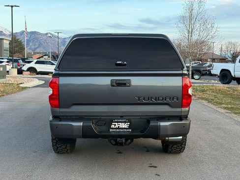 Used 2018 Toyota Tundra Limited w/ Limited Premium Package AWD/4WD image 11