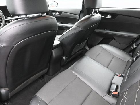 Used 2024 Kia Forte GT-Line image 21