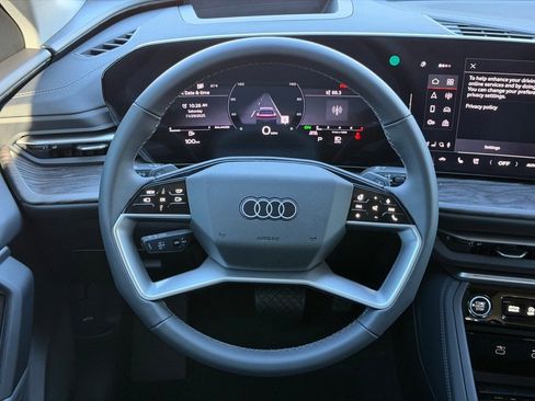 New 2025 Audi Q5 2.0T Premium image 21